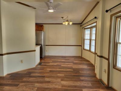 Photo 5 of 20 of home located at 1110 Lakeview Road Elgin, IL 60123