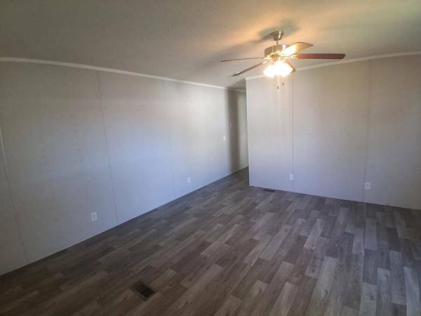 2022  Mobile Home For Sale