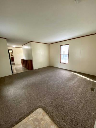 Photo 2 of 12 of home located at 2047 Mcdivitt Ct. #194 Milford, MI 48381