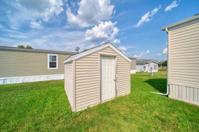 Photo 5 of 22 of home located at 275 Grand River Dr. Adrian, MI 49221
