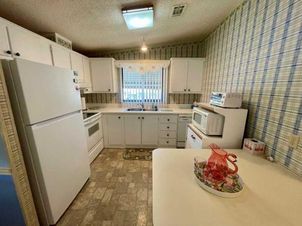 1988 HOME Manufactured Home