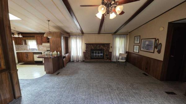 1986 Victorian Manufactured Home