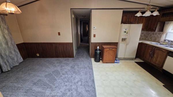 1986 Victorian Manufactured Home