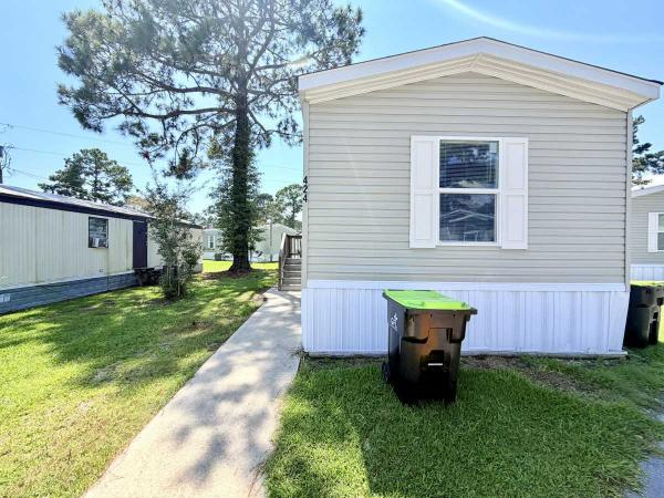 2022 Clayton Mobile Home For Rent