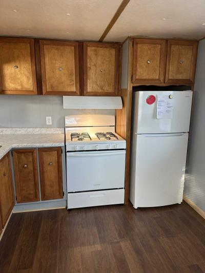 Photo 4 of 19 of home located at 1080 Bellecrest Dr Maplewood, MN 55109