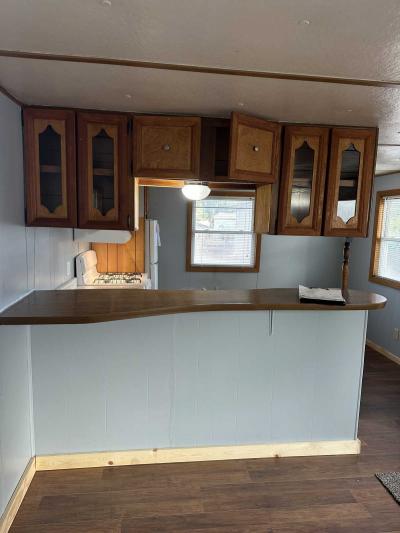 Photo 2 of 19 of home located at 1080 Bellecrest Dr Maplewood, MN 55109