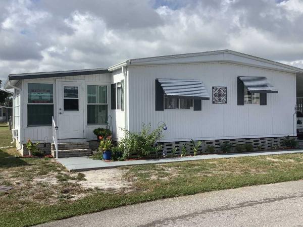 Photo 1 of 2 of home located at 1510 Ariana Street Lot 181 Lakeland, FL 33803
