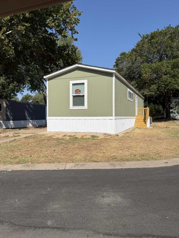 2026 Clayton - Bonham Mobile Home For Sale