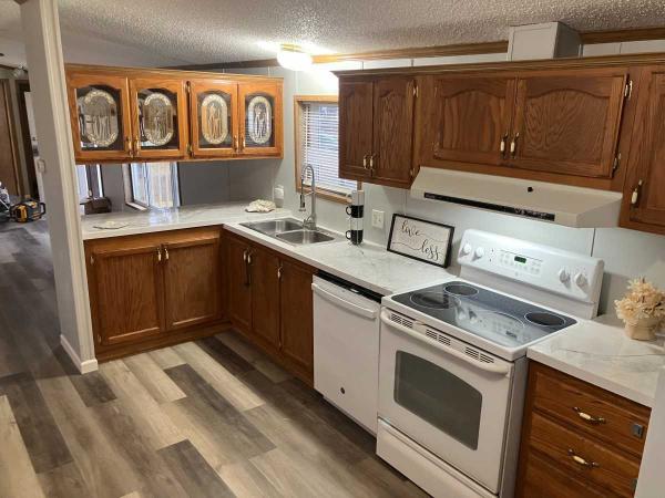 1995 Mobile Home