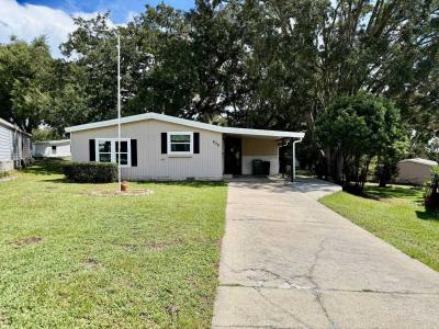 Mobile Home at 620 Sycamore Sq Lady Lake, FL 32159