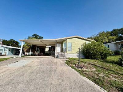 Mobile Home at 512 Palmer Dr Lady Lake, FL 32159