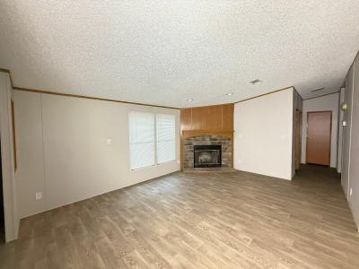 Photo 3 of 19 of home located at 1755 Fox Dr Vidor, TX 77662