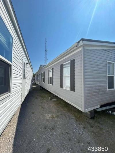 Mobile Home at D & D Transport Inc. 3715 Lexington Rd Richmond, KY 40475