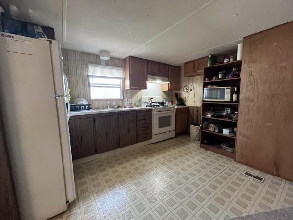 1974 Revere n/a Mobile Home