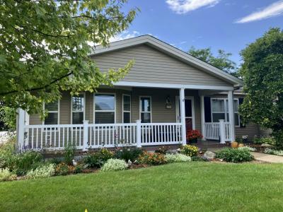 Mobile Home at 1702 Westphalian Court Grayslake, IL 60030