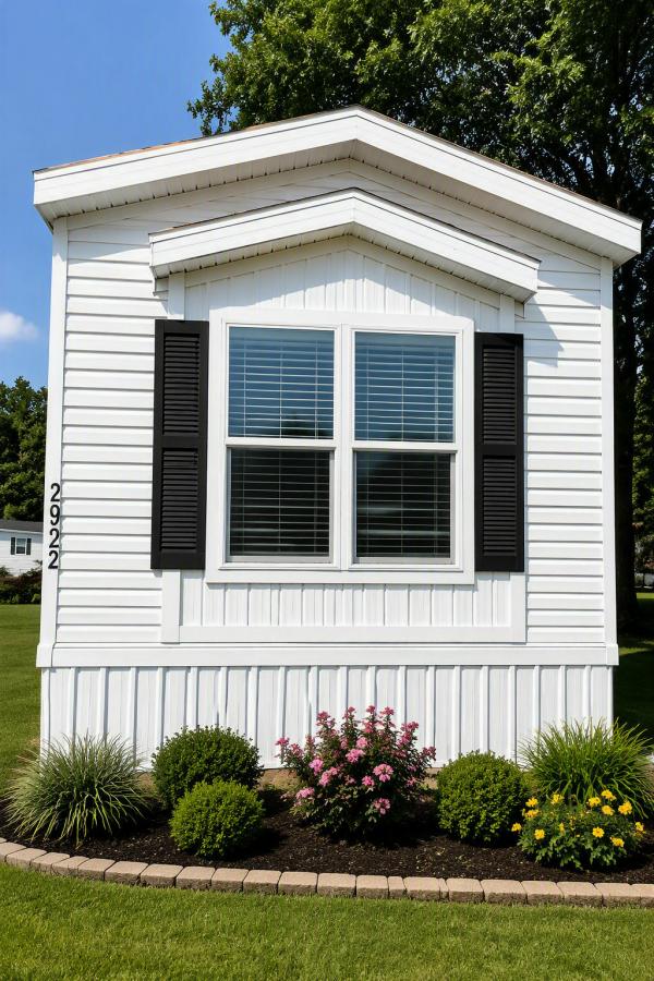 Photo 1 of 2 of home located at 2922 Rosewood Ln Lot Rwl2922 Columbus, IN 47203
