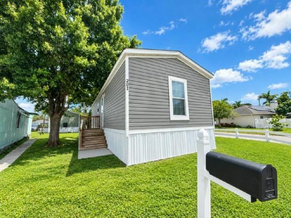 2023 Live Oak Homes Mobile Home For Sale