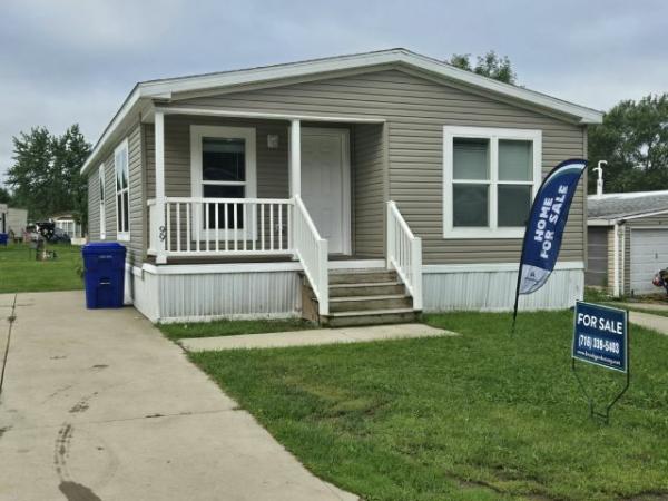 2021 Clayton - Lewistown PA Mobile Home For Sale