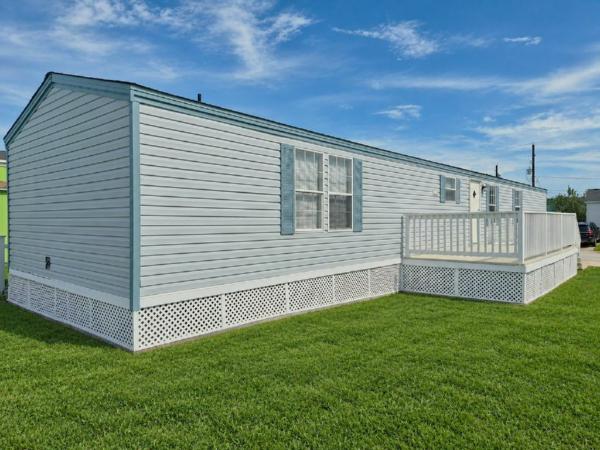 2002 Cappaert Manufactured Housing Inc Mobile Home For Sale