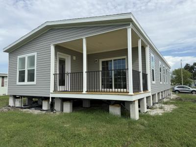 Photo 3 of 8 of home located at 7919 Lakeshore Drive Ellenton, FL 34222