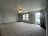 2023 Champion RA2856249 Mobile Home