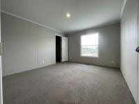 2023 Champion RA2856249 Mobile Home