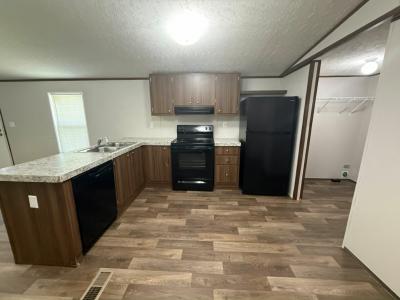 Photo 4 of 11 of home located at 7400 Glen Leaf Dr., #91 Shreveport, LA 71129
