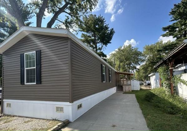 Photo 1 of 2 of home located at 3731 S. Glenstone Ave., #66 Springfield, MO 65804