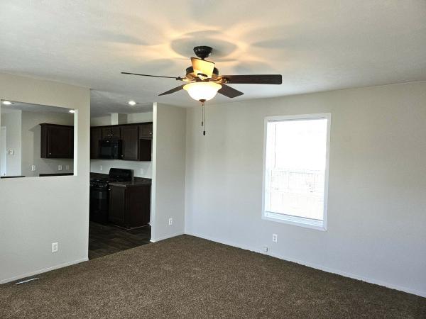 2011 Crest Mobile Home