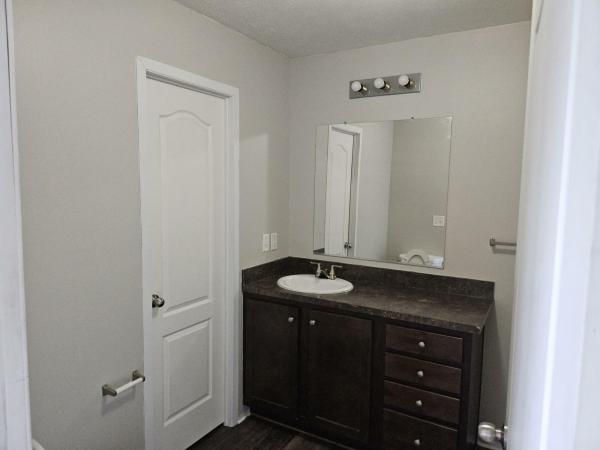 2011 Crest Mobile Home