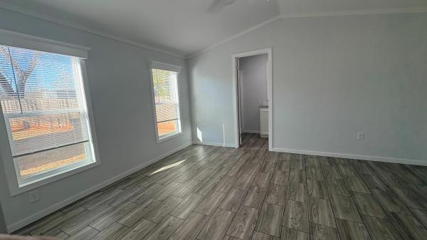 2025 Elliott Mobile Homes Solitaire Mobile Home