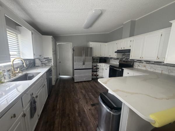 1999 Fleetwood SANDALWOOD Mobile Home