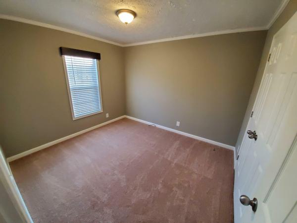 2020 Clayton Homes Inc Community Series Mobile Home