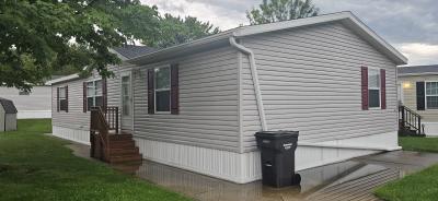 Photo 2 of 6 of home located at 2550 Nixon Dr Hudsonville, MI 49426