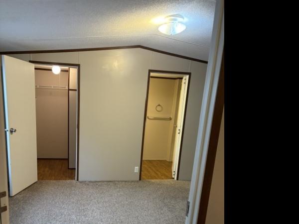 2010 CLAYTON 22BLZ16562AH10  Home