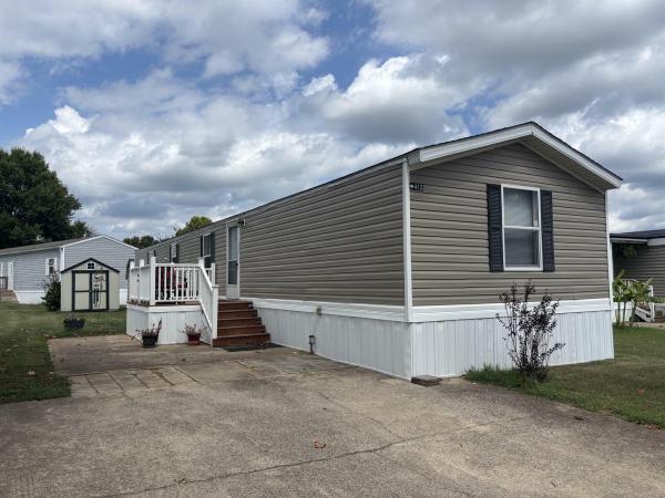 2002 Oakwood 413E Mobile Home For Sale