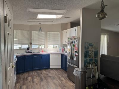 Photo 3 of 8 of home located at 1748 Poppy Circle Lakeland, FL 33803