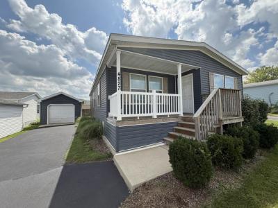 Photo 2 of 8 of home located at 4827 Augusta Blvd Monee, IL 60449