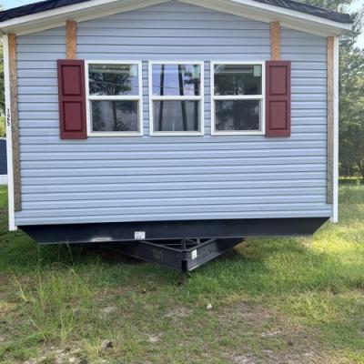 Photo 2 of 17 of home located at 125 Joseph Dr. Raeford, NC 28376