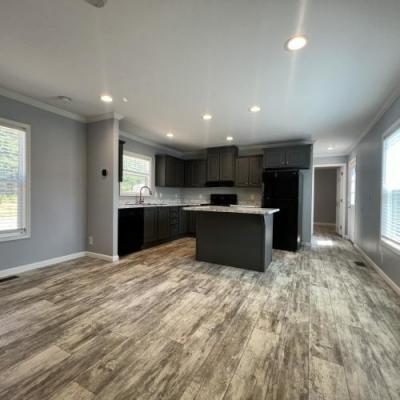 Photo 3 of 24 of home located at 229 Teasley Lane Lavonia, GA 30520