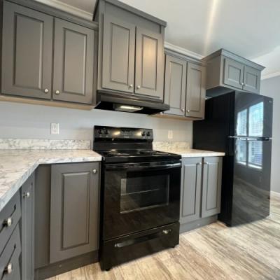 Photo 5 of 24 of home located at 229 Teasley Lane Lavonia, GA 30520