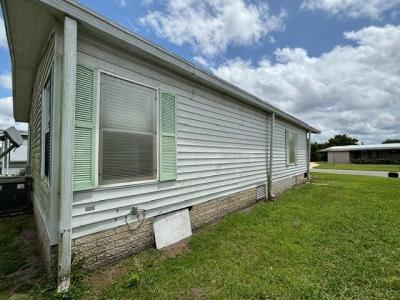 Photo 5 of 7 of home located at 16281 SW Five Wood Way Indiantown, FL 34956