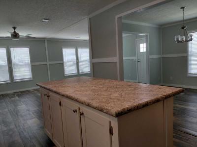 Photo 4 of 11 of home located at 1519 Eldorado Lakeland, FL 33815