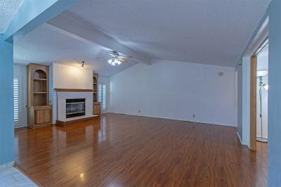 Photo 3 of 27 of home located at 8122 W. Flamingo Rd. Las Vegas, NV 89147