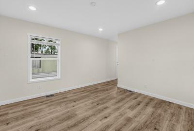Photo 3 of 24 of home located at 35312 N Newport Hwy #64 Chattaroy, WA 99003