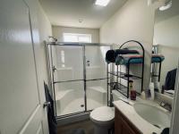 2024 CHAMPION HOME BUILDERS INC CREEKSIDE MANOR Manufactured Home