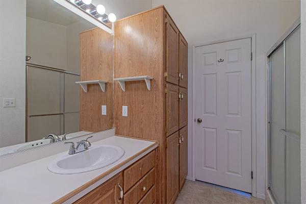 1995 WHC Corp Manufactured Home