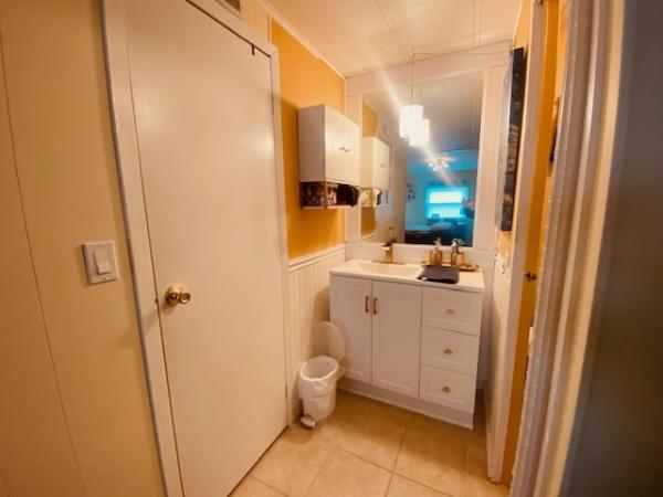 1982 HOME HS Mobile Home