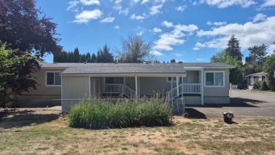 Photo 4 of 28 of home located at 5055 NE Elliott Circle #185 Corvallis, OR 97330