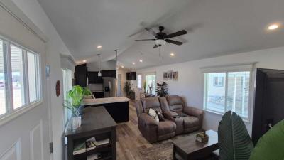 Photo 6 of 18 of home located at 3966 S. Pacific Hwy., #60 Medford, OR 97501